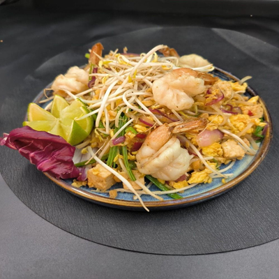 Stir-fried noodle with shrimp at Danial’s Cuisine, Kestel – rice noodles with bean sprouts and lime